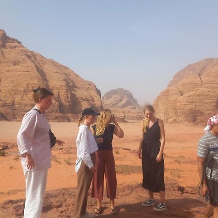 Hotel غرووب وادي رم Esterno foto