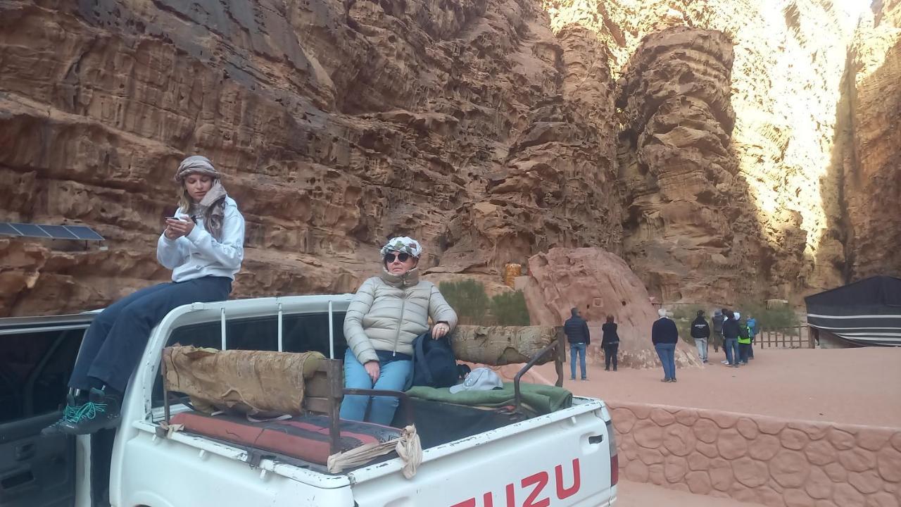 Hotel غرووب وادي رم Esterno foto