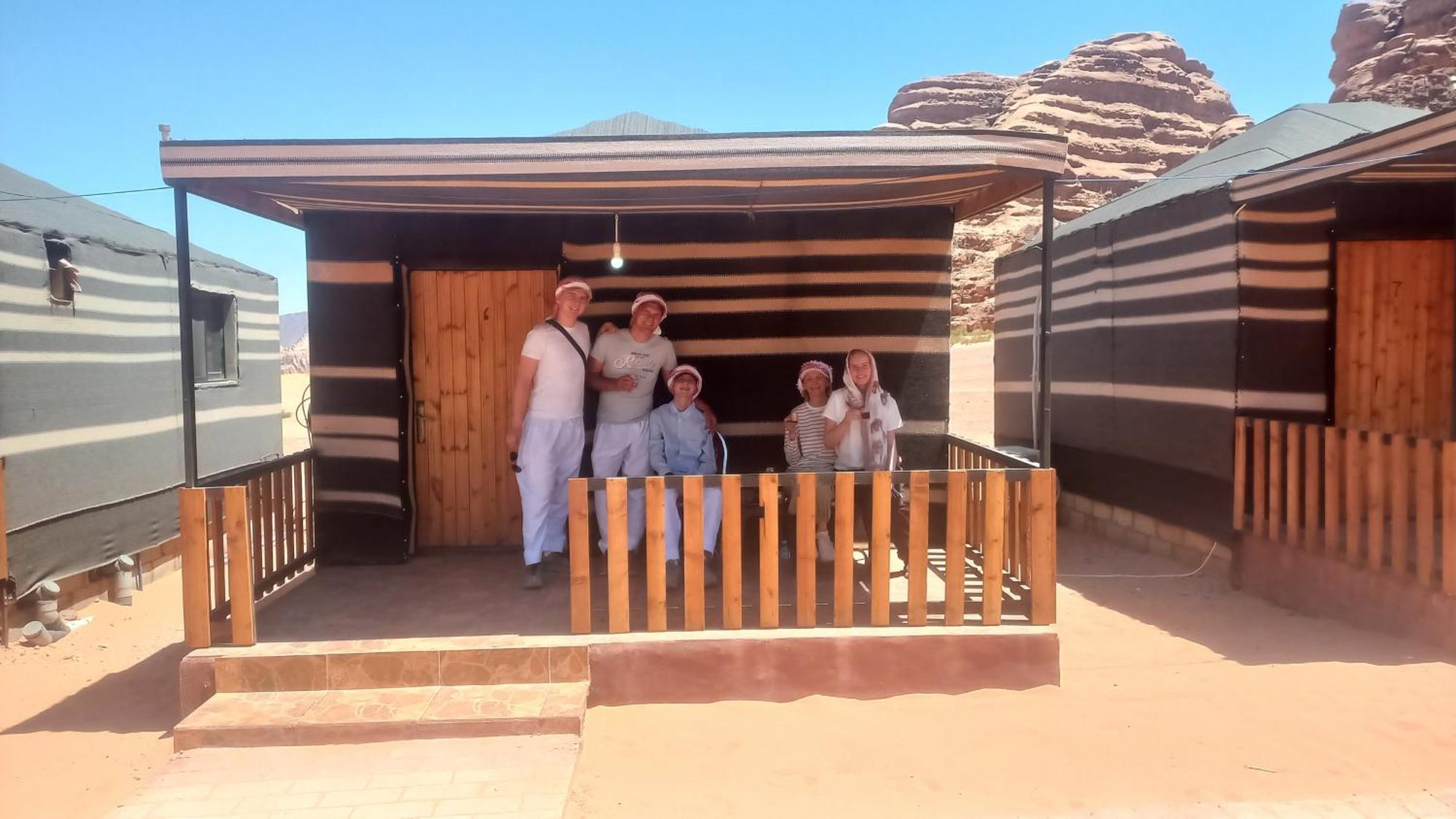 Hotel غرووب وادي رم Esterno foto